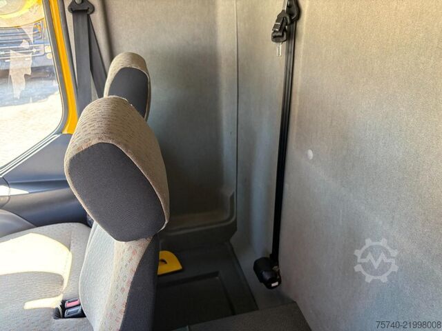 Chladená/mrazená preprava Renault Midlum 220 DXI + CARRIER XARIOS 600  + EURO 5 +...