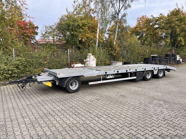 Nízkozdvižný príves Möslein TO 3 F Schwebheim 3 Achs Tiefladeranhänger
