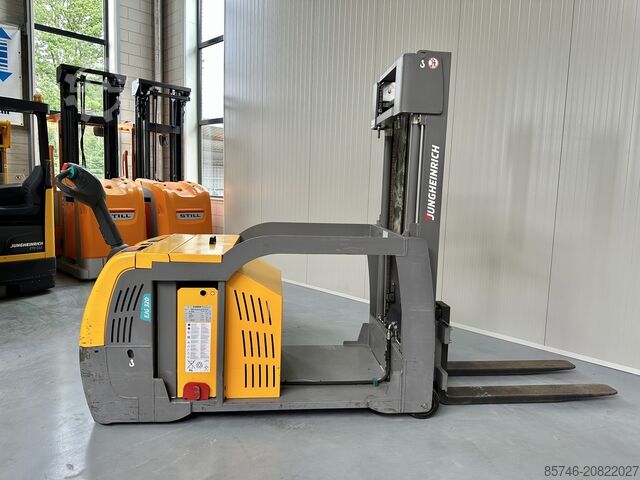 EJG 320 ( 2.0 T @ 600 MM !! ) * DEMO !! JUNGHEINRICH EJG 320 ( 2.0 T @ 600 MM !! ) * DEMO !!