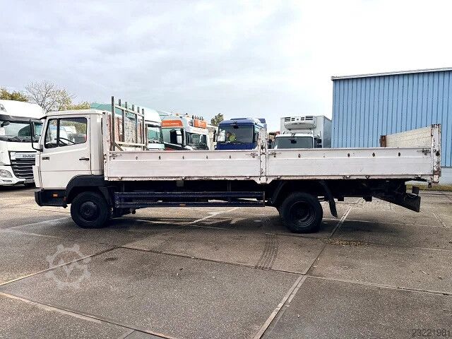 Mercedes-Benz 914 K, 6-cylinder, open body (manual transmission / all-steel suspension / 3rd passeng Mercedes-Benz 914 K 6-CILINDER WITH OPEN BOX (MANUAL GEARBOX ...
