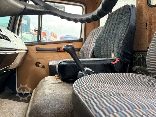 Mercedes-Benz 914 K, 6-cylinder, open body (manual transmission / all-steel suspension / 3rd passeng Mercedes-Benz 914 K 6-CILINDER WITH OPEN BOX (MANUAL GEARBOX ...