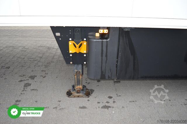 Poluprikolica hladnjača SCHMITZ CARGOBULL SKO FP 60 Carrier Vector 1550