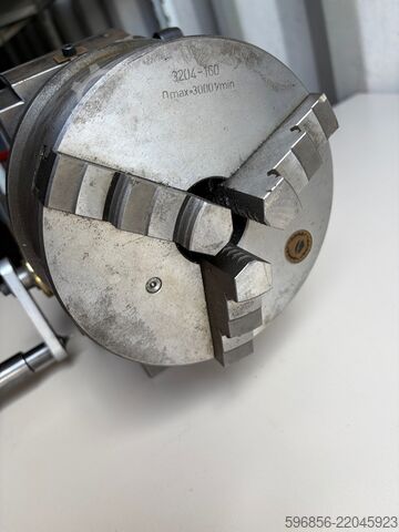 Ротационна делителна глава BERNARDO BS-1 + стругов патрон BISON 160 mm Uchwyt podzielnicowy obrotowy BERNARDO BS-1 + uchwyt tokarski BISON 160 mm Uchwyt podzielnicowy obrotowy BERNARDO BS-1 + uchwyt tokarski BISON 160 mm