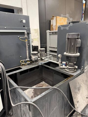 Centre d’usinage CNC DMG DMU 210 P