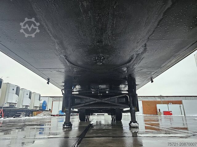 Transport réfrigéré/congélé SCHMITZ SKO 24