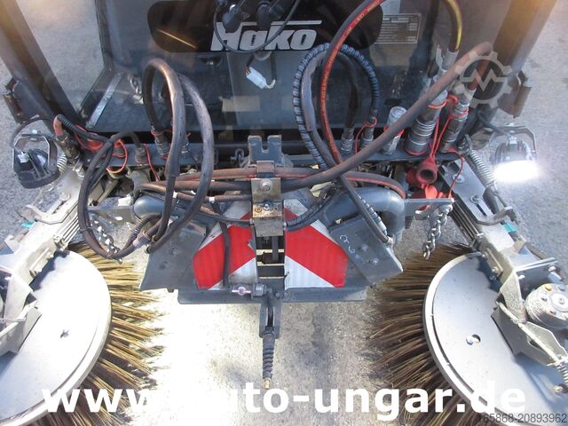 Kehrmaschine Hako Citymaster 1600 Kommunalfahrzeug 4x4 Keh