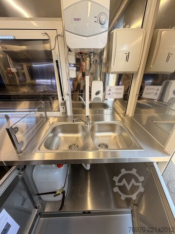 รถจำหน่ายสินค้าเคลื่อนที่ Renault Food Truck, Imbisswagen, NEU, REDUZIERT