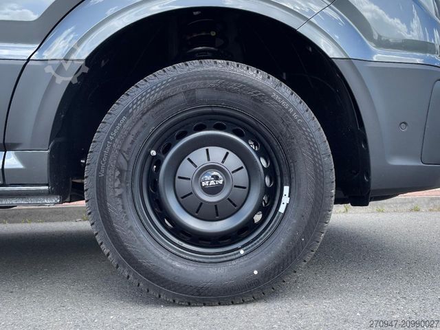 Hátíð loftrými sendibíll MAN TGE 3.180 L3H3 Kasten 4x4 AHK ACC LED NAV SITZHZ