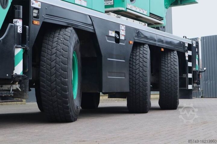 Alle terrein kraan Liebherr LTM1050-3.1 6x6x6 Drive, VarioBase, 50t Capacity,