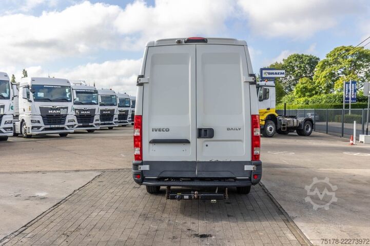 IVECO DAILY 35S17-3.0D IVECO DAILY 35S17-3.0D