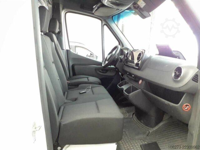 वैन Mercedes-Benz Sprinter 317 CDI,L2H2,Automatik,Kamera,Navi
