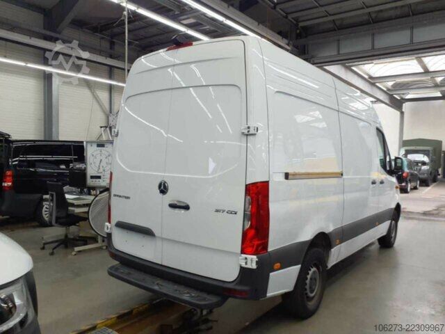 वैन Mercedes-Benz Sprinter 317 CDI,L2H2,Automatik,Kamera,Navi
