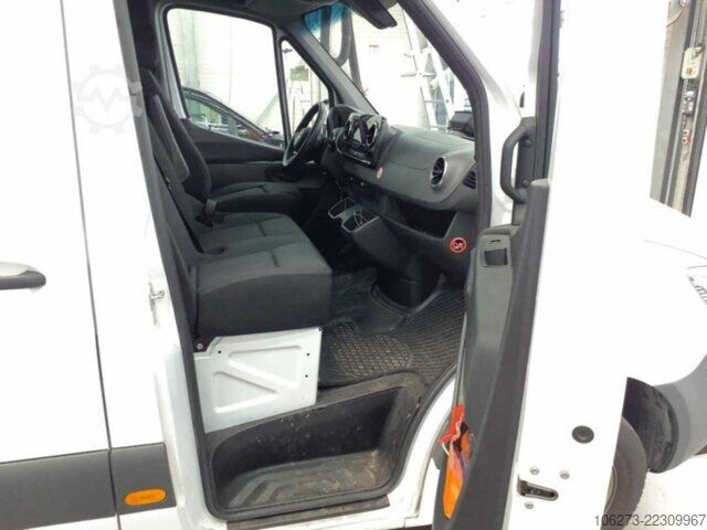 वैन Mercedes-Benz Sprinter 317 CDI,L2H2,Automatik,Kamera,Navi