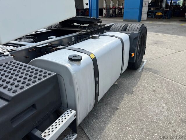  Renault T HIGH 440 Comfort / 2x Tank / Stand Clima
