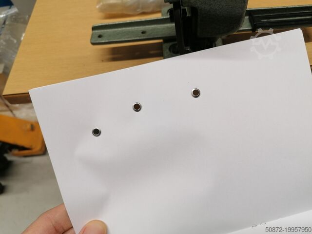 Fűzőlyuk gép Hang Piccolo III