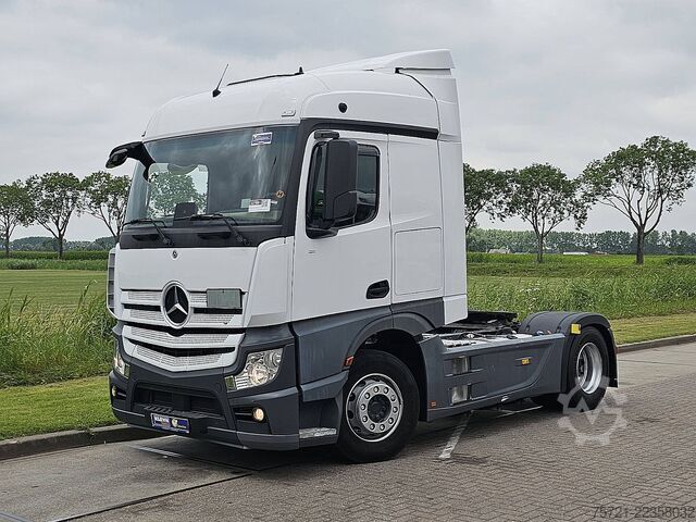 Standaard trekker MERCEDES-BENZ ACTROS 1845 LS . 2X TANK