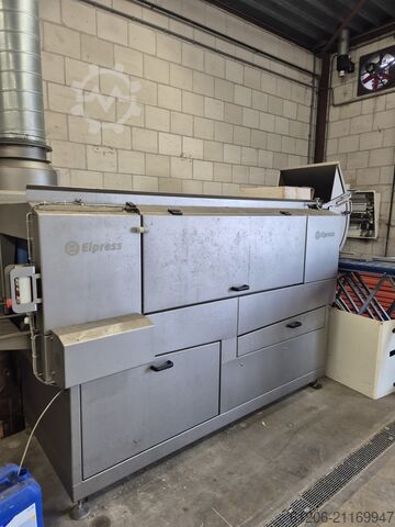 Fleischverarbeitungsmaschine Elpress Kistenwaschanlage EKW 2500 Krattenwaschanlage EKW 2500