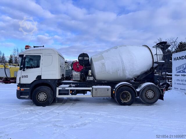 Blender Scania P380 6x2*4, Mixer LIEBHERR 7m3 + 9m Half-pipe, ...