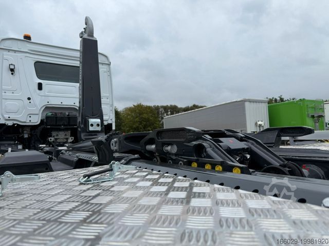 Camión portacontenedores de gancho MERCEDES-BENZ Arocs 5 2651L 6 x4 Meiller RS 2170