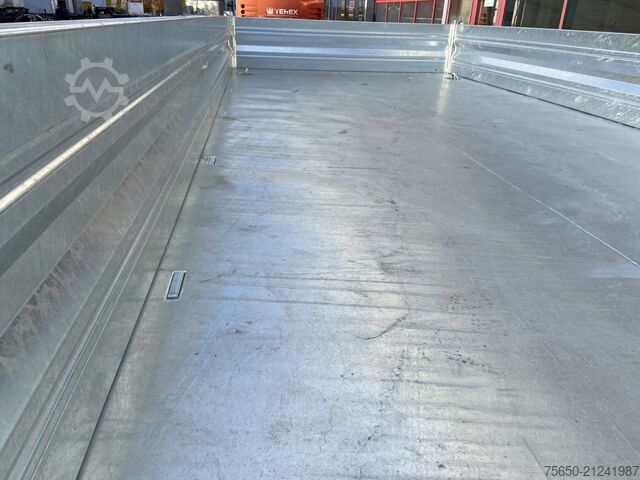 Remolque volquete Möslein TTD 11 Breite Reifen  5,70 lang  Kipper Tieflader, Breite Reifen, 5,70 m lang-- Neufahrzeug --