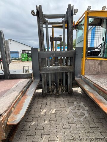 Empilhadeira lateral Baumann BHX 50/14/40