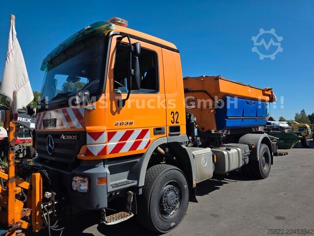 Autre MERCEDES-BENZ Actros 2036 / 4x4 Allrad / kommunal Winterdienst
