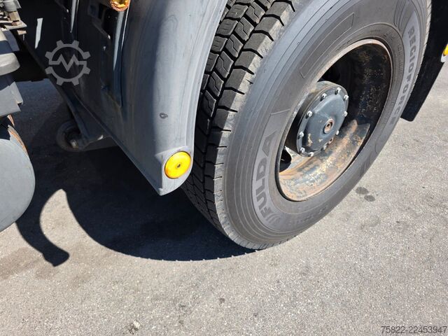 Lain MERCEDES-BENZ Actros 2036 / 4x4 Allrad / kommunal Winterdienst