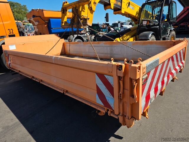 Lain MERCEDES-BENZ Actros 2036 / 4x4 Allrad / kommunal Winterdienst