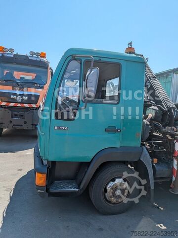 Camion-benne tricar MAN 8-174 / Hiab 045 Kran / Kipper Meiler