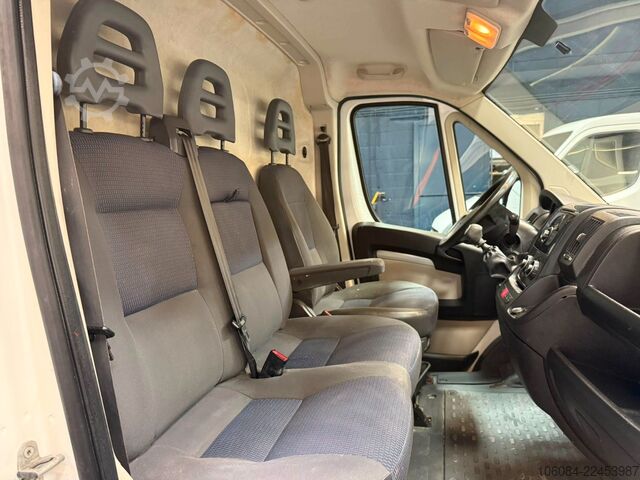 Kõrge katusega kaubik Citroën Jumper Kasten L3-H2 Klima AHK 3000 KG 2.Hand