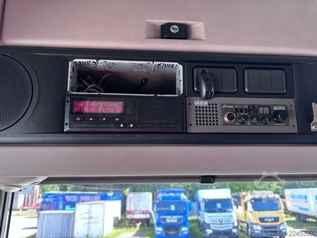 Štandardný ťahač DAF XF 480 Retarder Standklima Grßer Tank