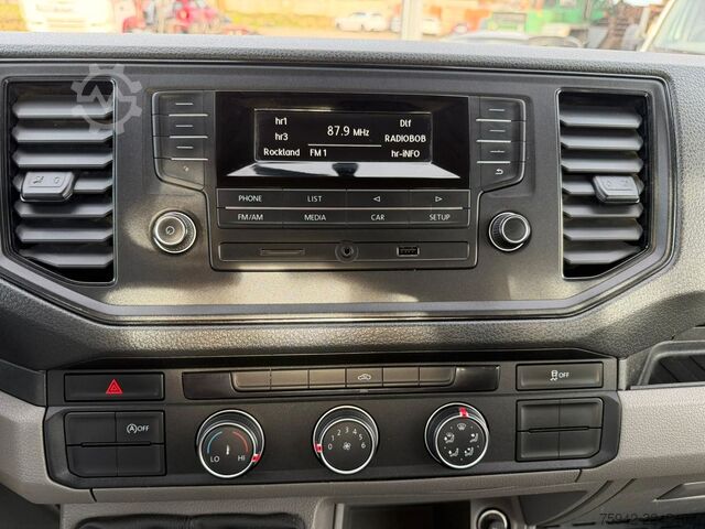 Pick-up van VW Crafter Pritsche 35 DOKA mittellang RWD AHK