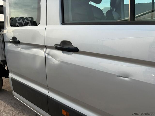 Pick-up van VW Crafter Pritsche 35 DOKA mittellang RWD AHK