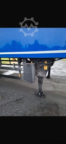 Semi-reboque frigorífico SCHMITZ CARGOBULL SCB  S2  THERMOKING  SLX 100