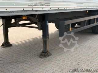 Furgona puspiekabe SCHMITZ CARGOBULL SKO 24 / 13,62 FP25 Iso Alufelgen Lift