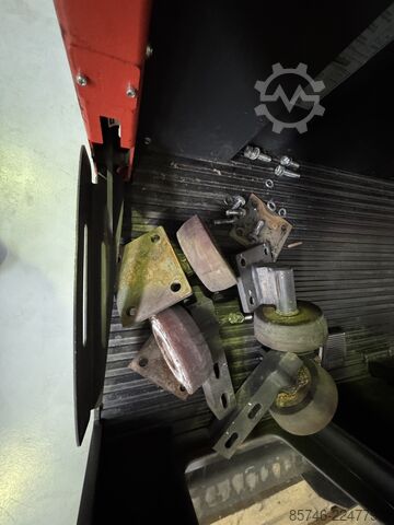 EK 1300 - Skinneføring!! MAGAZINER EK 1300  - Rail Guidance !!