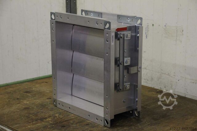 Ventilacioni kanal ventilaciona zaklopka Lucoma DRK 370 x 405 mm