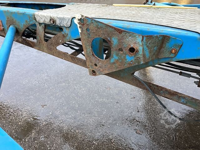 Plataforma elevadora montada en remolque Genie TZ™-50 Hybrid w/Drive (17m)