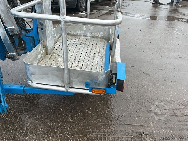 Plataforma elevadora montada en remolque Genie TZ™-50 DC w/Drive (17m)