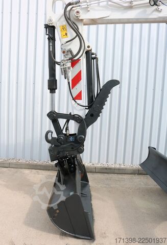 Pásový bagr BOBCAT E85 KETTE VERSTELLAUSLEGER + ZANGE + KLIMA 1350h