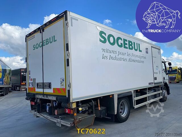 Kohver Renault D 320