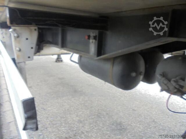 Kühl-/Tiefkühltransport Vogelzang V0-STG 1 Axle + Dhollandia Lift + Carrier Vecto...