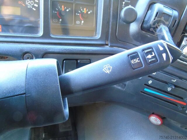 Kenderaan sedutan Volvo FM 12.340 12.340 + ecota 14.700 liter + 8x4 + e...