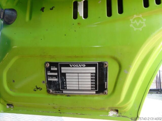 Kenderaan sedutan Volvo FM 12.340 12.340 + ecota 14.700 liter + 8x4 + e...