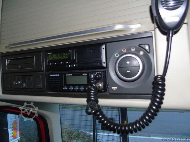 Pengangkutan dalam peti sejuk/beku Volvo FH 460 + TRS COOLING + LIFT + EURO 6