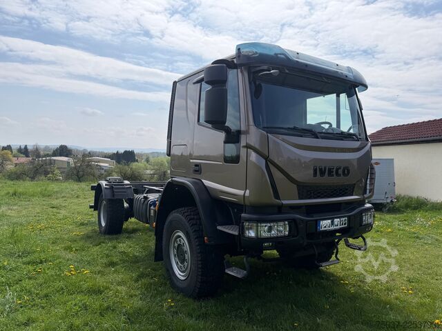 Khung gầm xe tải nhà di động Iveco ML 150 E 28 WS EVI E