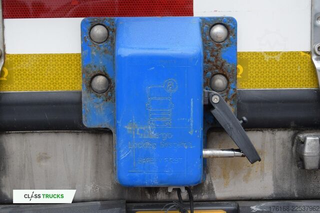 Reefer semitrailer KRONE SDR Cool Liner FP 60 ThermoKing SLXi 300