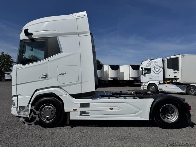 יחידת גרר סטנדרטית DAF XG+ 530 FT Leder Standklima Intarder