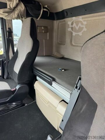 Ανατρεπόμενο φορτηγό MAN TGS 26.500 6X2, PALFINGER-ABROLLKIPPER MIT KRAN,  LENK-LIFTACHSE, EURO 6