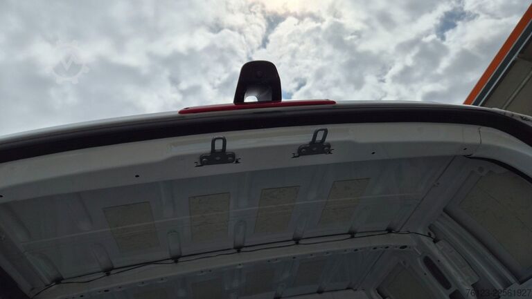 Yüksek tavanlı panelvan MERCEDES-BENZ Sprinter III Kasten  519 CDI RWD 4x 4 Allrad
